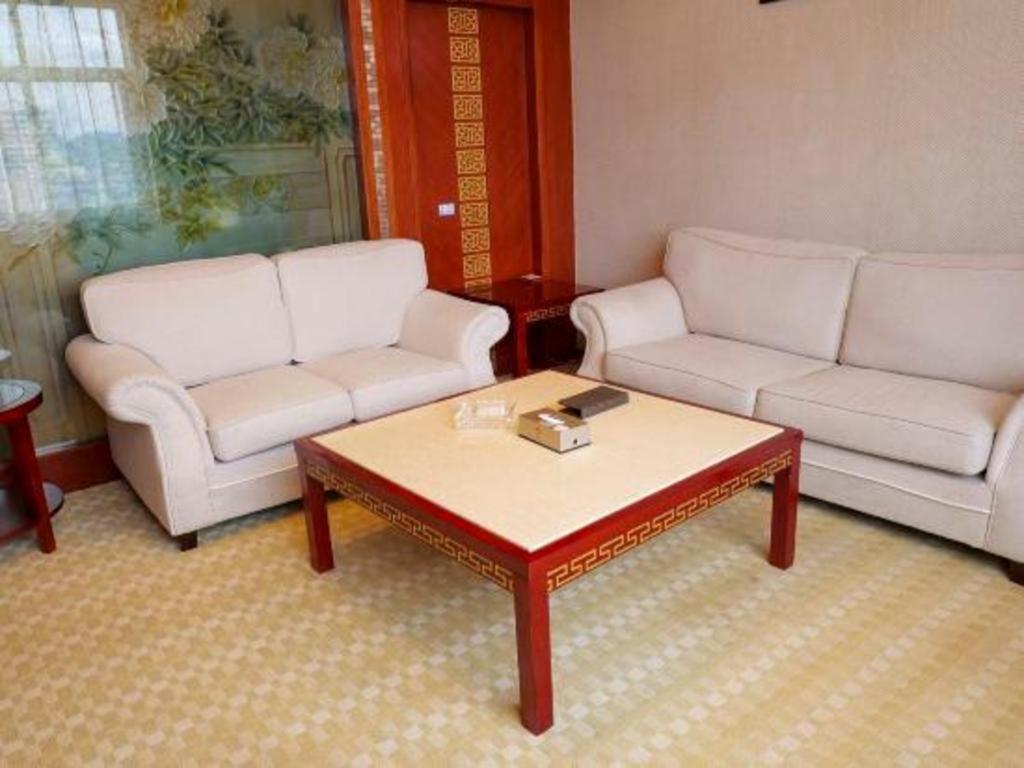Golden Spring Hotel Lijiang Lijiang (Yunnan) Exterior foto