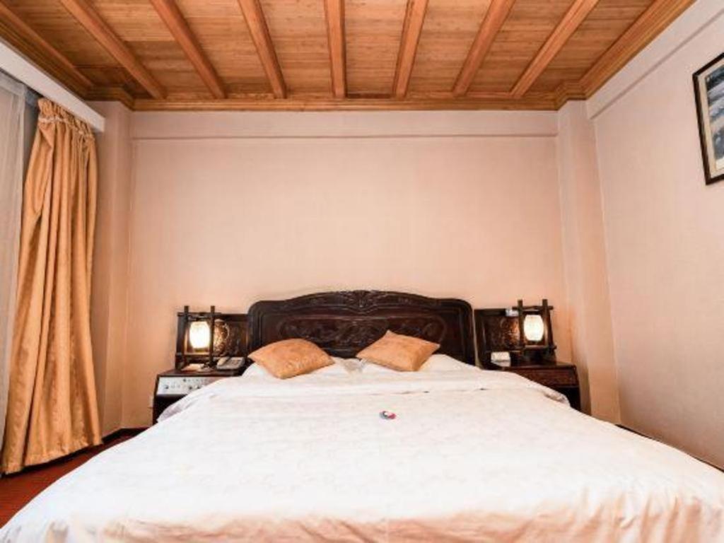 Golden Spring Hotel Lijiang Lijiang (Yunnan) Exterior foto